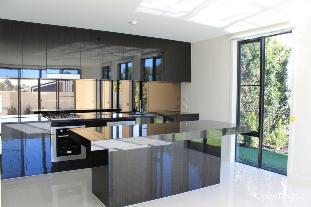 2332 Meliah Close, Hope Island, QLD 4212, 澳大利亚