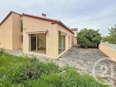 Ceret, Languedoc-Roussillon 66400, France