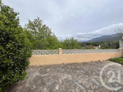 Ceret, Languedoc-Roussillon 66400, France