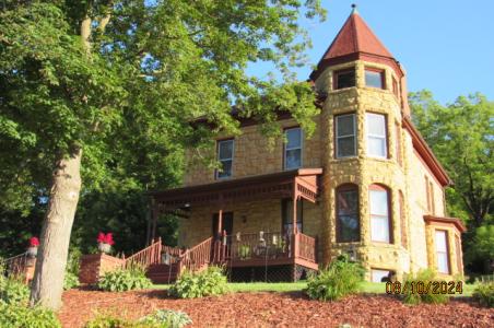 932 W Seminary St, Richland Center, Wisconsin 53581, USA