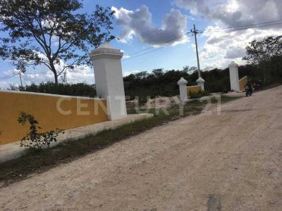 Hacienda chichi-hu S/N,, Izamal, Jukatan 97540, Meksyk