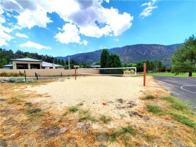 2005 Pioneer Way, Pine Mountain Club, קליפורניה 93222, ארצות הברית של אמריקה 