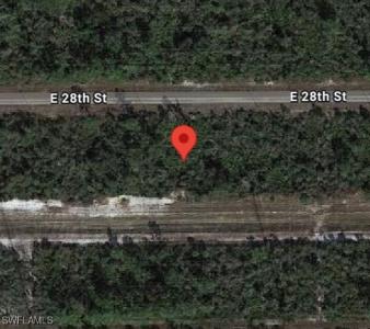 4204 E 28th Street, Alva, Floryda 33920, USA
