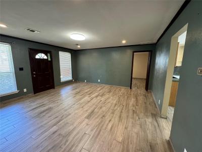 527 S. Gribble, Sherman, Texas 75090, USA
