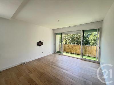 Clamart, Île-de-France 92140, France