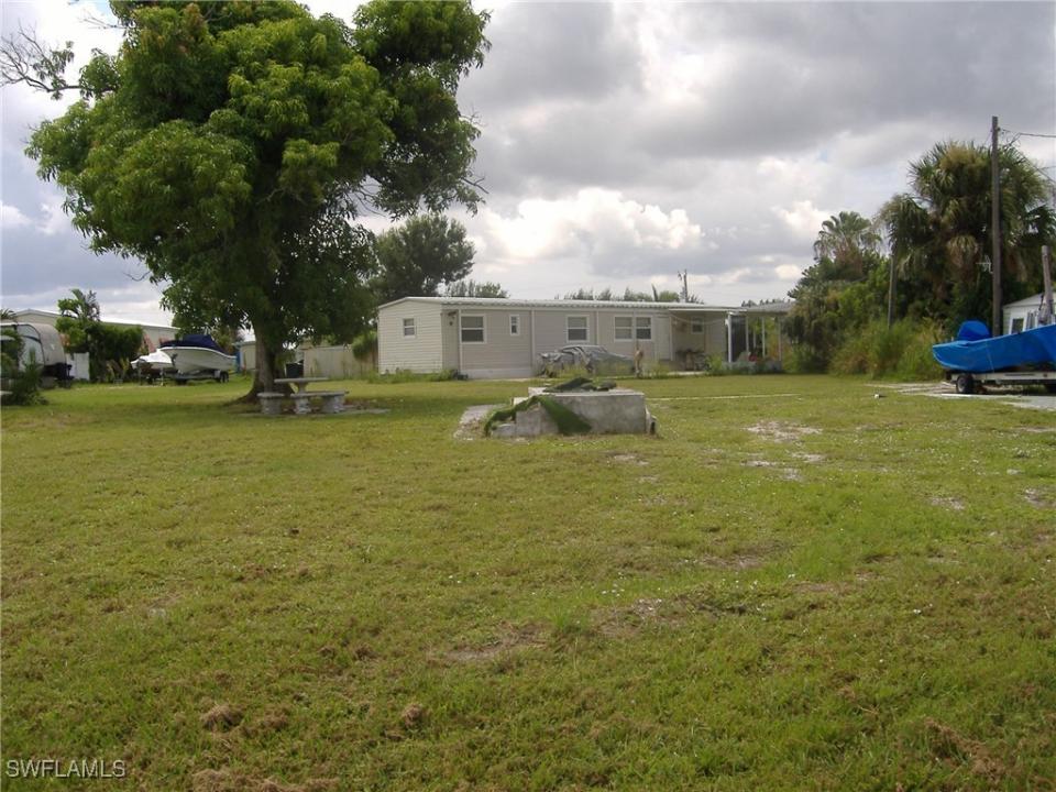 4873 Sandpiper Drive, St James City, Florida 33956