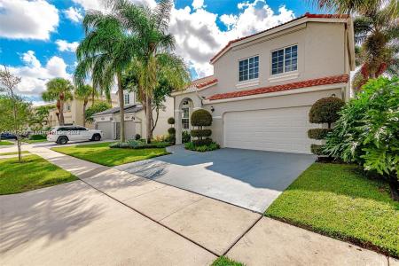 773 NW 156th Ave, Pembroke Pines, Florida 33028
