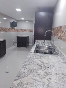 tercera etapa 619, Guarenas, Miranda 1220ter, Venezuela