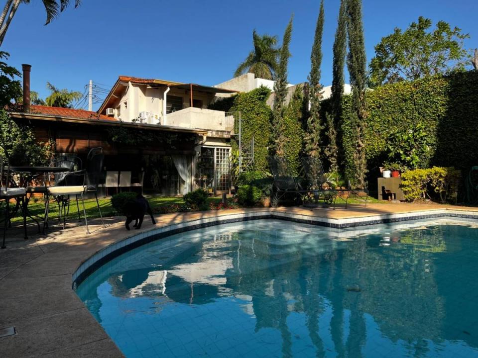 Av. San Vicente casi Curupayty , Lambaré, Central 00001, باراغواي