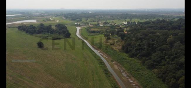 Avenida Surubi-i , Mariano Roque Alonso, Central 00001, Paraguai