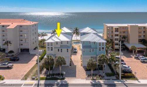 260 Key West Court, Fort Myers Beach, Florida 33931