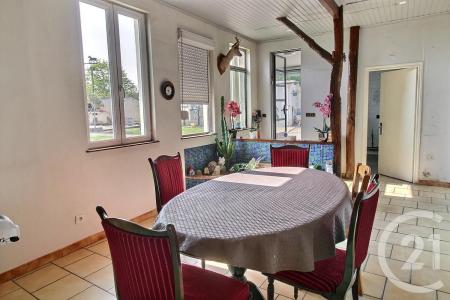 Beauce La Romaine, Centro 41240, França