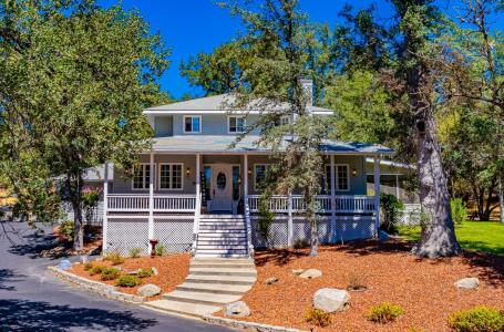 46469 Wallu Ln, Ahwahnee, California 93601, USA