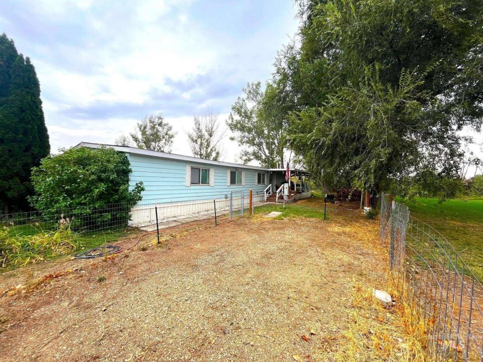 11575 N River Road 6, Payette, Idaho 83661