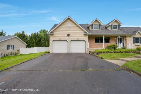 305 Maggies Road L B, South Abington Twp, ペンシルベニア 18411, アメリカ合衆国