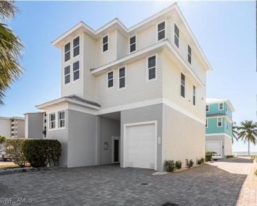 260 Key W Court, Fort Myers Beach, Florida 33931, USA