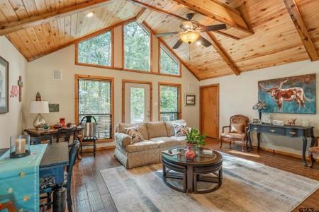 231 WINDING TRAIL, Holly Lake Ranch, Texas 75765, Estados Unidos