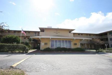 1050 E Sample Road #307, Pompano Beach, Florida 33064, USA