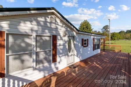 1005 Spring Meadow Drive, Woodleaf, ノースカロライナ 27054, アメリカ合衆国