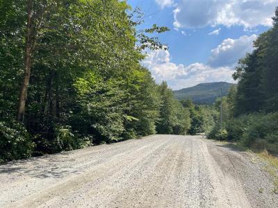 Ch. du Mont-la-Tuque, Lac-Supérieur, Quebec J0T 1P0, Canada