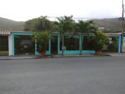 Manzana H Casa Quinta No 6, Guanta, Anzoategui 6023, Venezuela