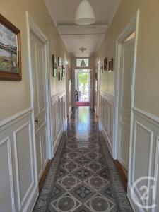 Cosne Cours Sur Loire, Bourgogne 58200, France