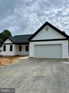 630 Glebe Harbor Drive, Montross, Virginia 22520, USA