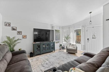204 W Kerby Street, Cascade, Idaho 83611