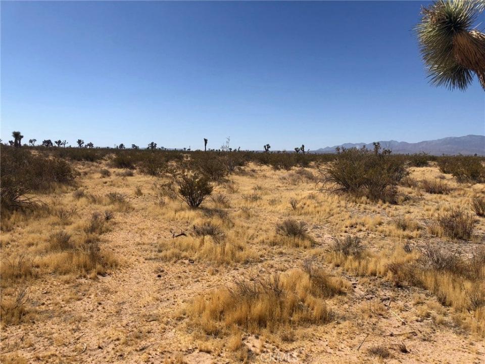 0 Holly Road, Adelanto, California 92301, Estados Unidos