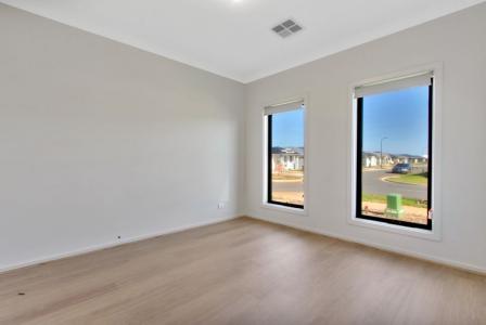 5 Aspera Street, Munno Para, SA 5115, Australia