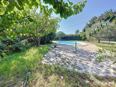 Bagnols Sur Ceze, Languedoc-Roussillon 30200, 法国