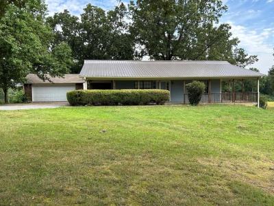 14560  US-62, Alpena, Arkansas 72611, USA