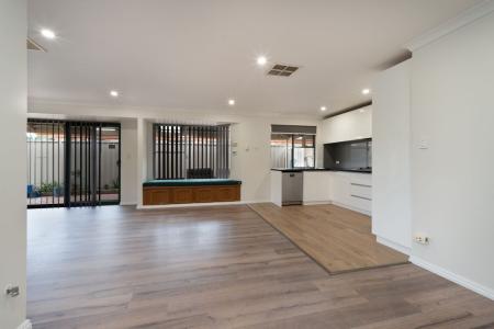 38 Hawkesbury Retreat, Atwell, WA 6164, Australia