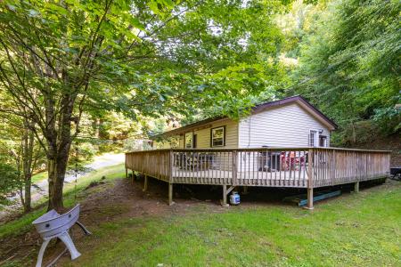 500 Chimney Log Rd., Marshall, Северная Каролина 28753, Соединенные Штаты