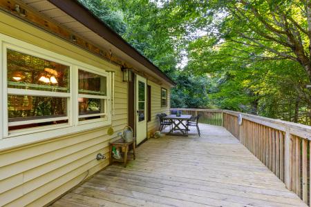 500 Chimney Log Rd., Marshall, Северная Каролина 28753, Соединенные Штаты