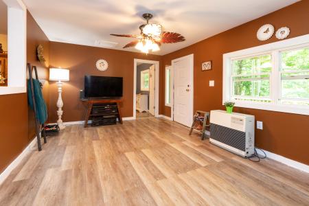 500 Chimney Log Rd., Marshall, Северная Каролина 28753, Соединенные Штаты