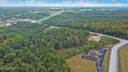 Crossroads Drive 2.18 Acres, Crossville, Tennessee 38555, États-Unis