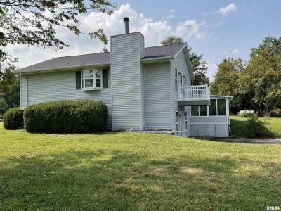 12 HICKORY Street, Nashville, Illinois 62263