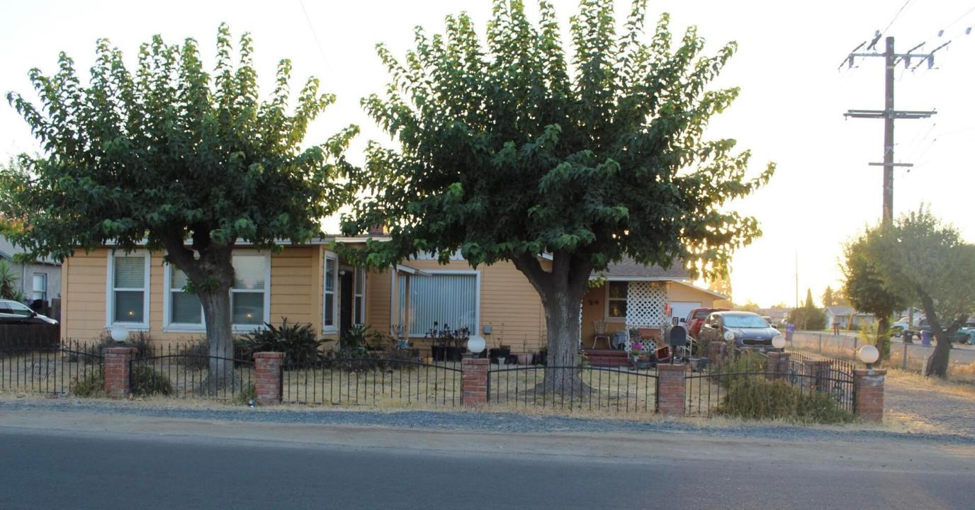 983 N Jaye Street, Porterville, California 93257