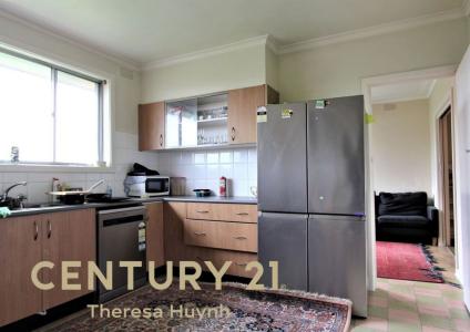 2 Reilly Street, Springvale, VIC 3171, Australia