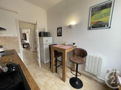 Nimes, Languedoc-Roussillon 30900, Pháp