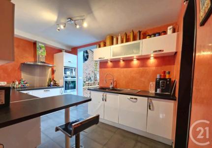 Houilles, Île-de-France 78800, アキタン