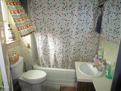 209 East Street, Elgin, Dakota Do Norte 58533, Estados Unidos