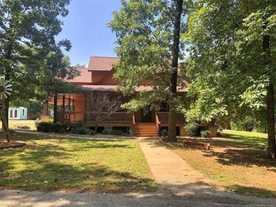 33541 S Blue Top Road, Cookson, Oklahoma 74427, Stati Uniti