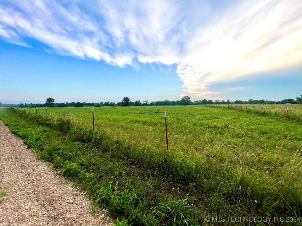 S Old Highway 2, Warner, Oklahoma 74469, Estados Unidos
