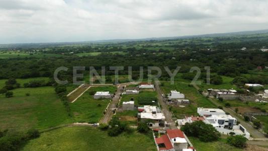 Calle Mariano Matamoros, Lote 2 Fraccionamiento Camino Real, Cuauhtémoc Colima S/N,, Cuauhtemoc, Colima 28500, México