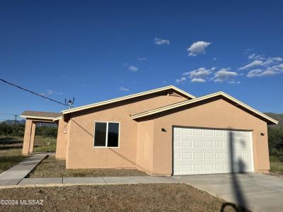 1739 Via Holanda, Rio Rico, Arizona 85648, USA