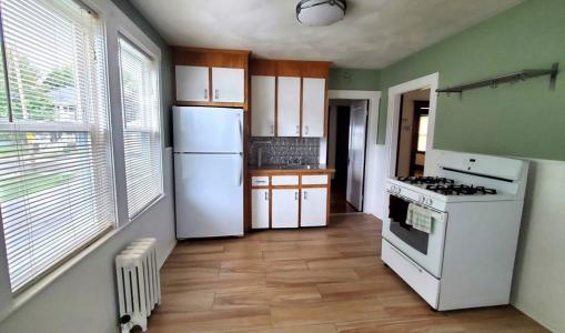 38 Putnam St , 1, Quincy, Massachusetts 02169, Estados Unidos