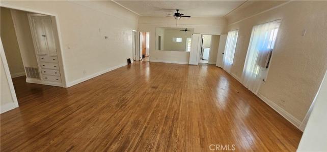 9106 Catawba Avenue, Fontana, Califórnia 92335, Estados Unidos