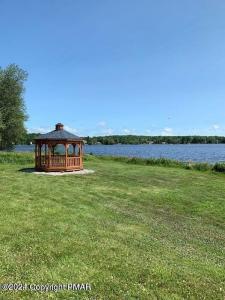 123 Michigana Drive, Pocono Lake, Pennsylvania 18347